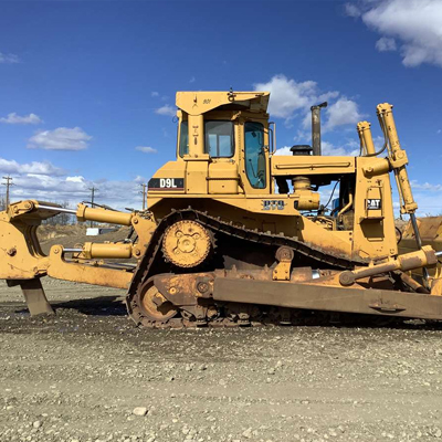 Bulldozer D9L usato