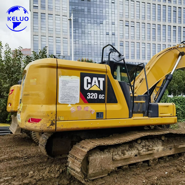 Escavatore CAT320GC usato