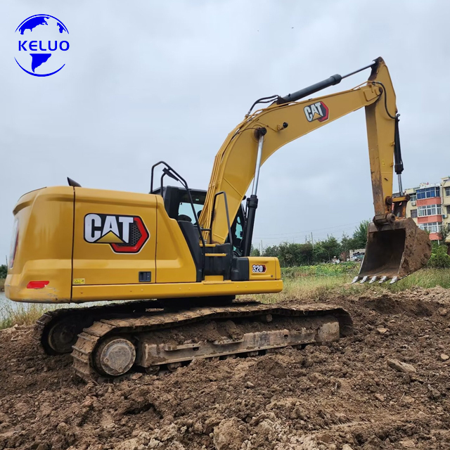 Escavatore CAT 320 usato