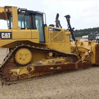 Bulldozer Caterpillar D6T usato